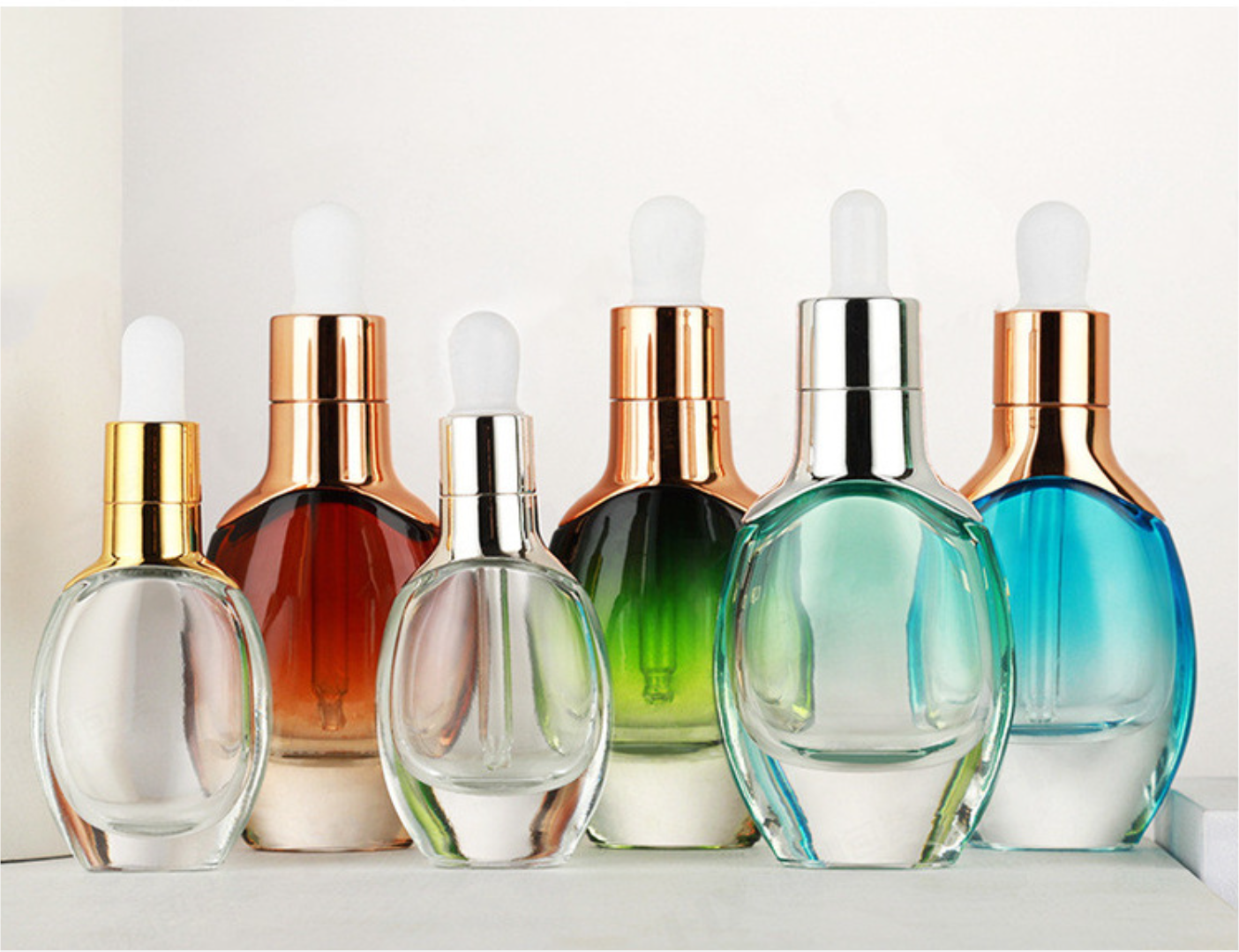 high quality new style 15ml 30ml round essential oil bottle cosmetic glass dropper bottle wholesale