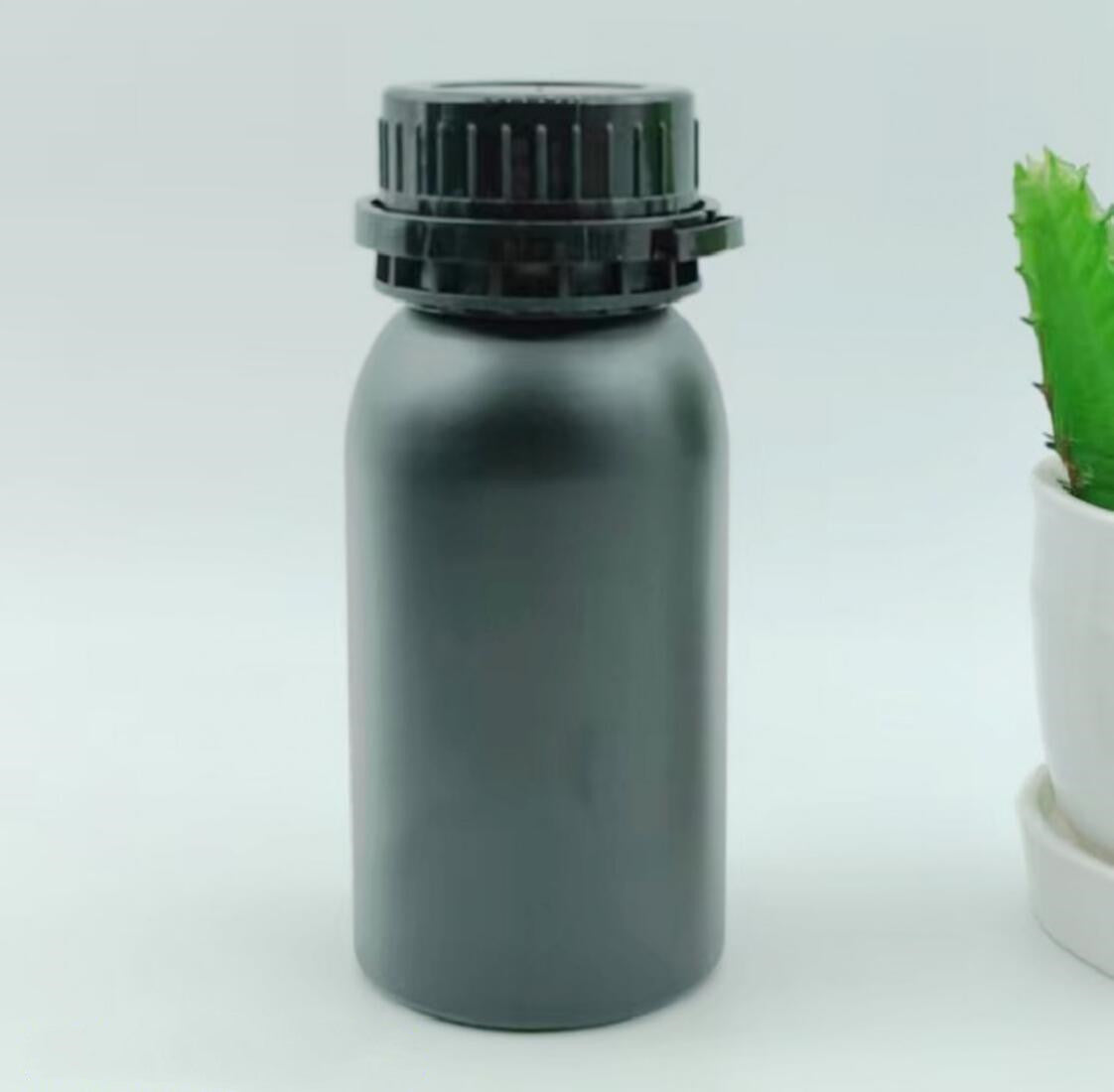 2024 high quality black aluminum essential oil bottle 50ml 100ml 200ml 250ml 300ml 500ml 1000ml wholesale