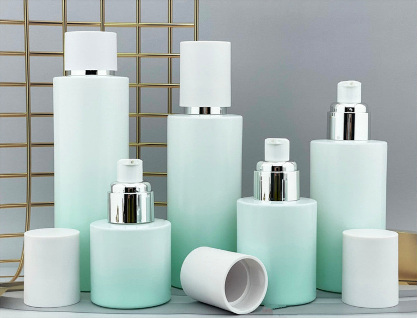 wholesale  30g 50g 100g 15ml 20ml 30ml 50ml 100ml 150ml cosmetic glass bottle sets glass jar for skincare face cream lotion bottle