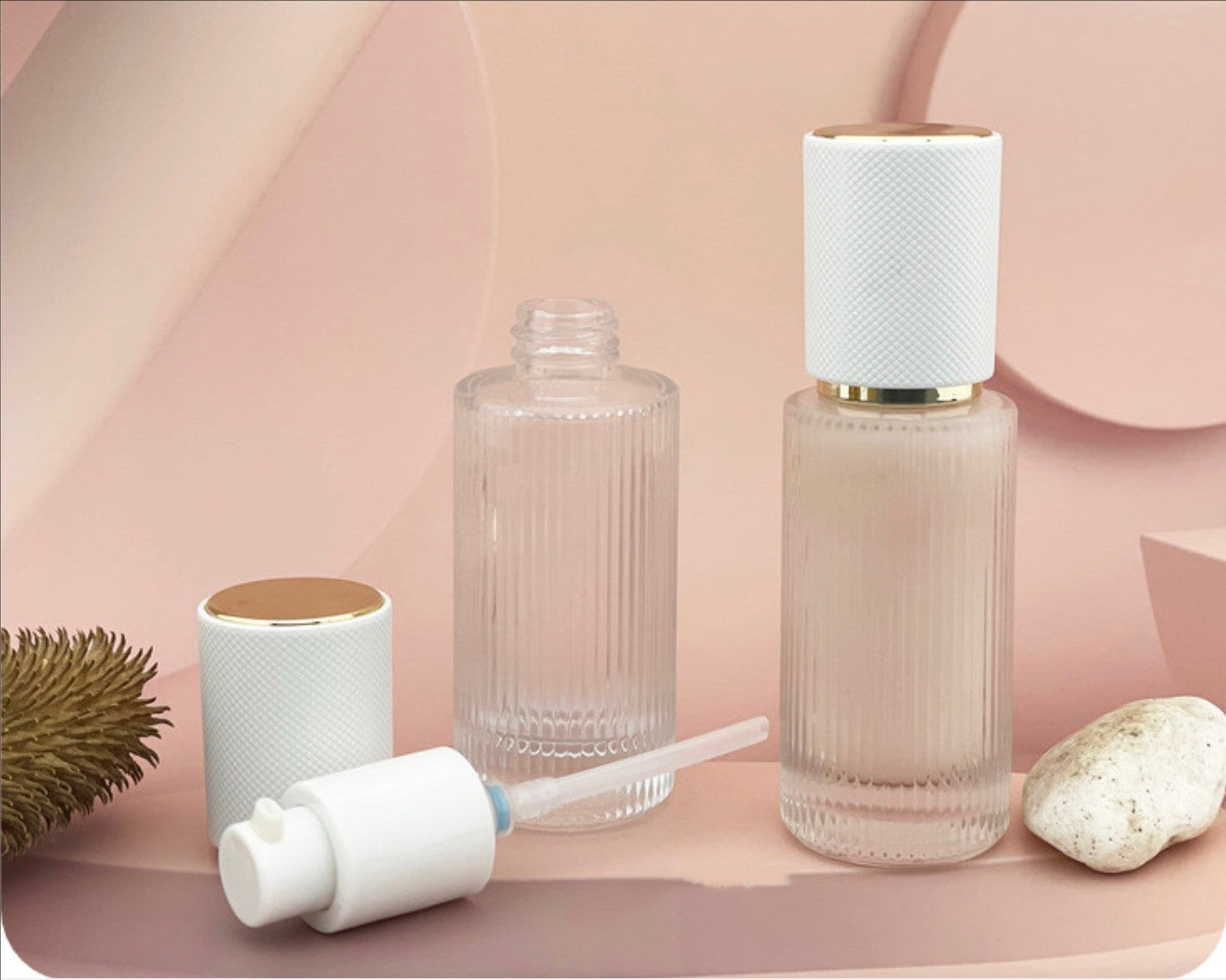 Luxury  30ml Transparent Frosted Empty Round Liquid Foundation bottle  Glass Cosmetic Serum Bottle