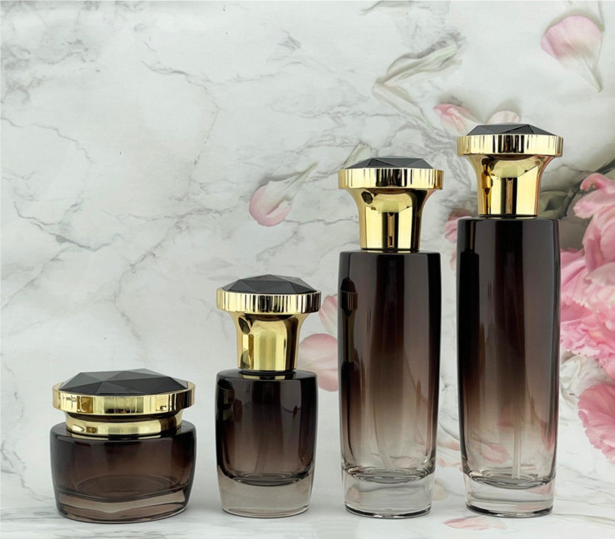 high quality empty new style round amber glass lotion pump bottles cream jar cosmetic package wholesale