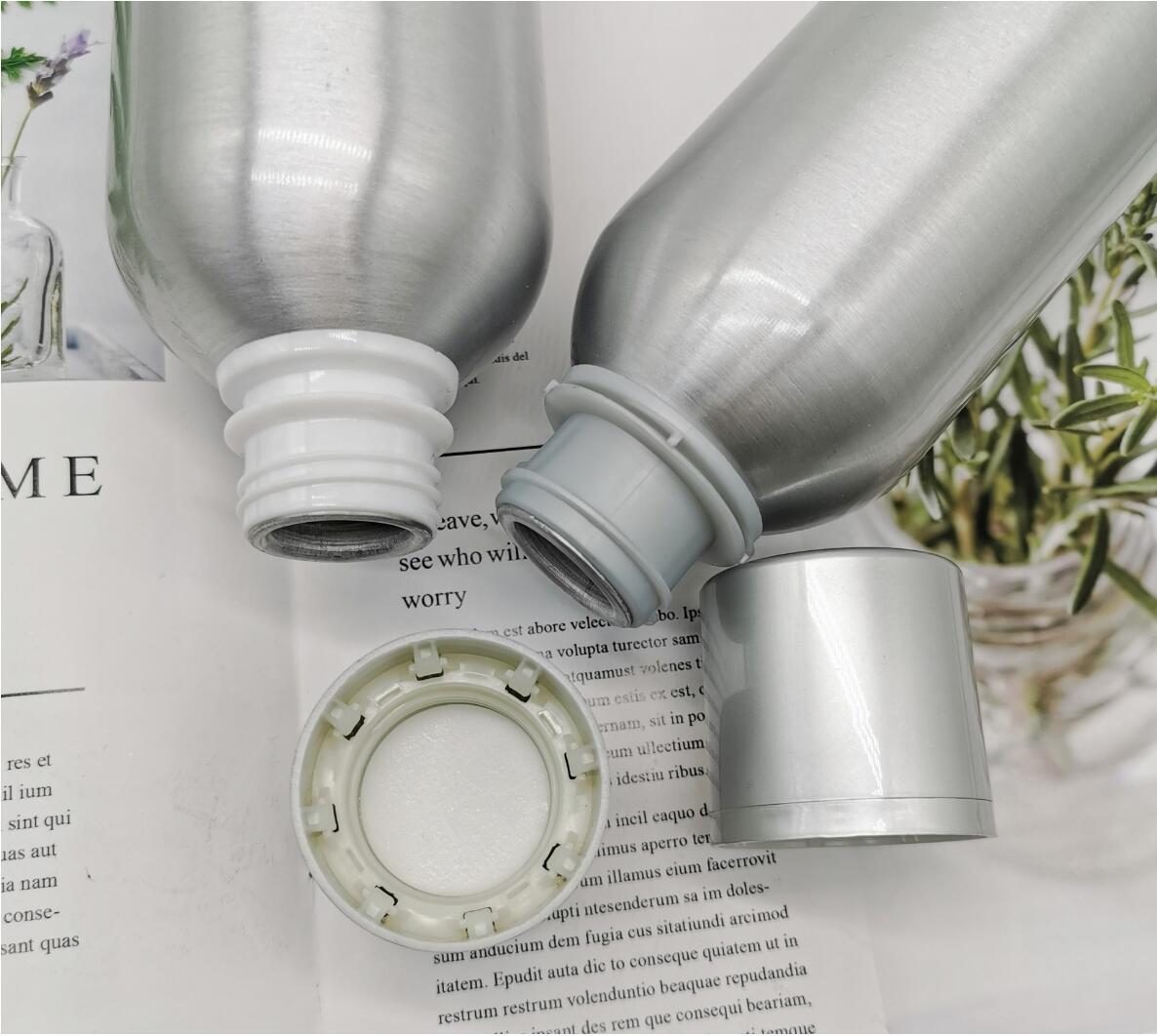 Customized empty 500ml 700ml 1000ml silver aluminum beverge bottle wholesale aluminum package