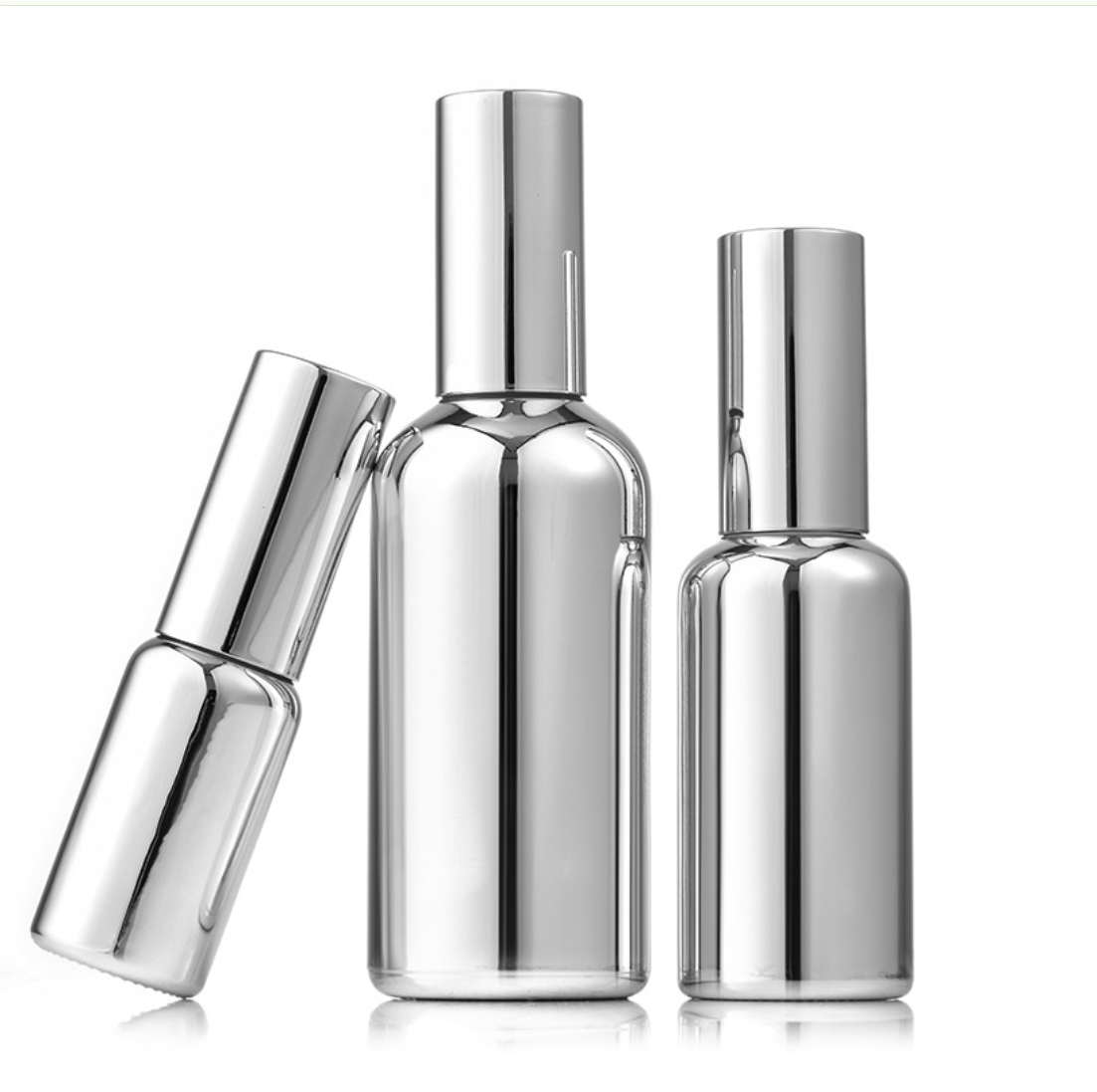 2025 high quality empty glass essential oil bottle silver cosmetic glass spray bottle wholesale